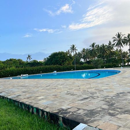 Waves And Wanderlust-Diani Beach Exteriér fotografie