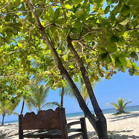 Waves And Wanderlust-Diani Beach Exteriér fotografie